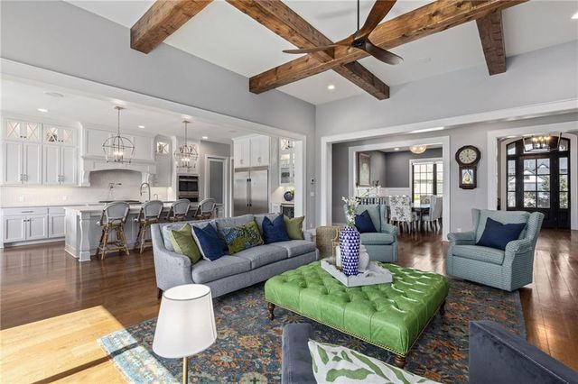 16913 Bond Street, Overland Park, KS 66221