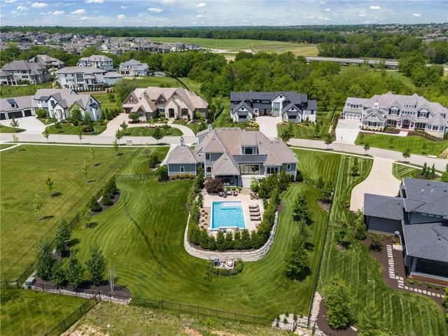 16913 Bond Street, Overland Park, KS 66221