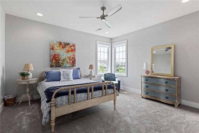 16913 Bond Street, Overland Park, KS 66221
