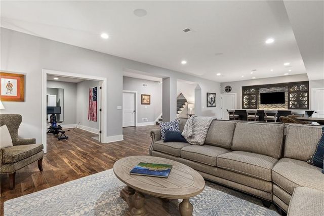 16913 Bond Street, Overland Park, KS 66221