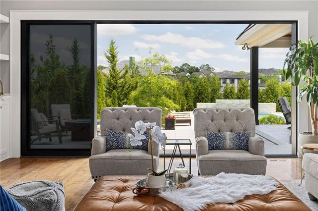 16913 Bond Street, Overland Park, KS 66221