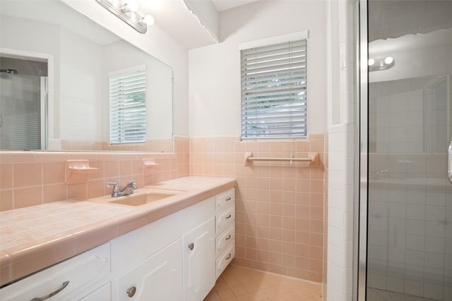 7005 Kingsbury Drive 7005, Dallas, TX 75231