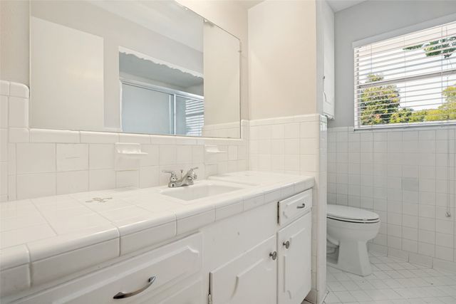 7005 Kingsbury Drive 7005, Dallas, TX 75231
