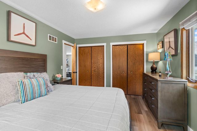 8419 Cooper Way, Inver Grove Heights, MN 55076