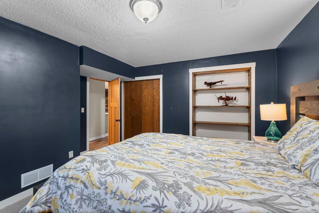 8419 Cooper Way, Inver Grove Heights, MN 55076