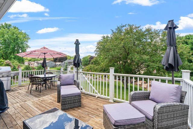 8419 Cooper Way, Inver Grove Heights, MN 55076