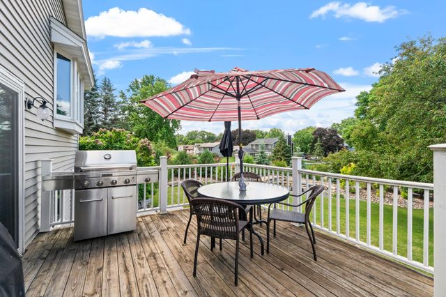 8419 Cooper Way, Inver Grove Heights, MN 55076