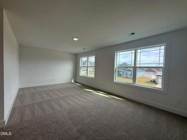 180 Kipling Creek Drive, Fuquay Varina, NC 27526