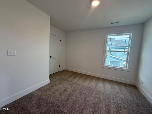 180 Kipling Creek Drive, Fuquay Varina, NC 27526