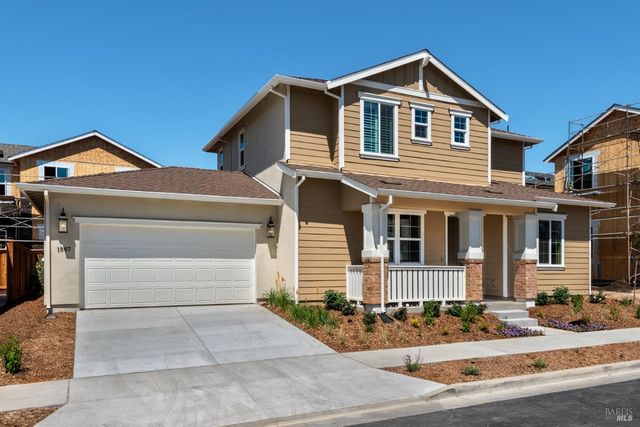 2534 Courtney Ave, Santa Rosa, CA 95403