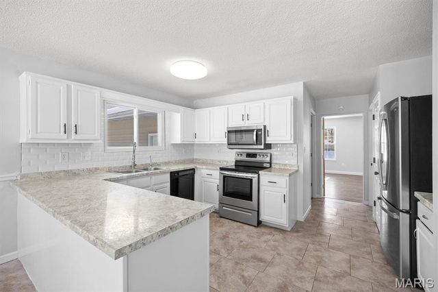 1018 Timber Creek Lane, O'fallon, IL 62269