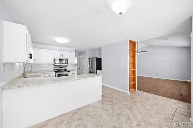 1018 Timber Creek Lane, O'fallon, IL 62269