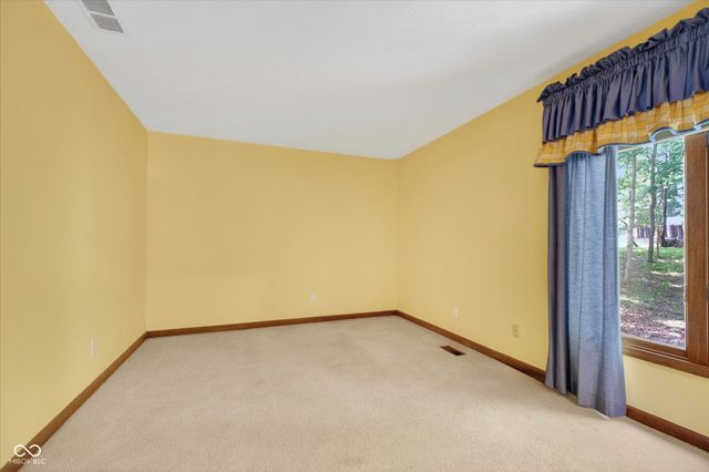 64 Hickory Ridge Circle, Cicero, IN 46034