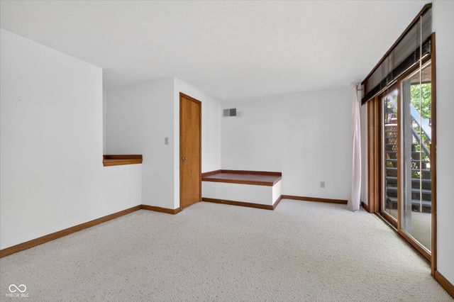64 Hickory Ridge Circle, Cicero, IN 46034