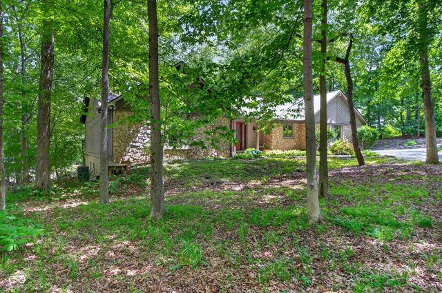 64 Hickory Ridge Circle, Cicero, IN 46034
