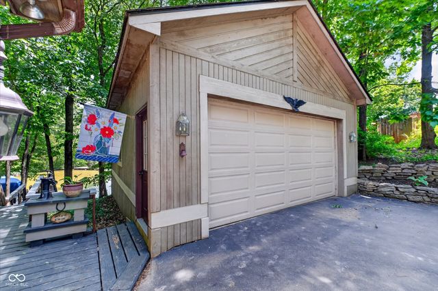 64 Hickory Ridge Circle, Cicero, IN 46034