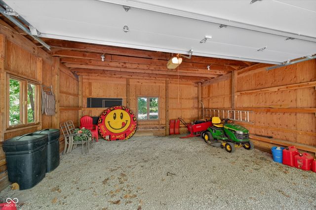 64 Hickory Ridge Circle, Cicero, IN 46034