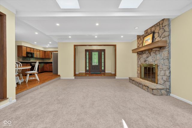 64 Hickory Ridge Circle, Cicero, IN 46034