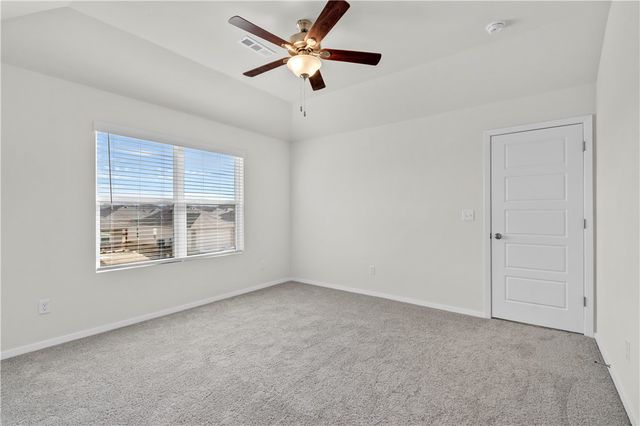 851 E Sparrow Circle, Fayetteville, AR 72701