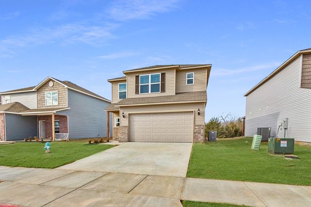 851 E Sparrow Circle, Fayetteville, AR 72701