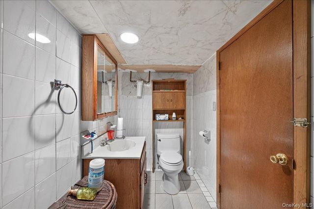 77 Irving Place, New Rochelle, NY 10801