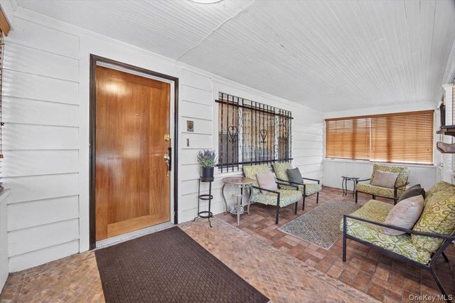 77 Irving Place, New Rochelle, NY 10801