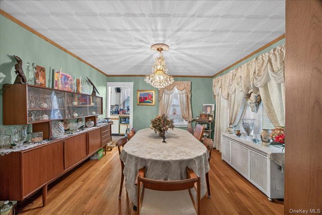77 Irving Place, New Rochelle, NY 10801
