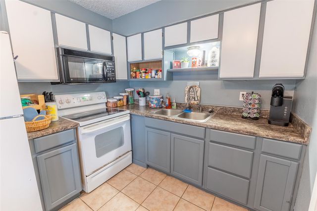 23 Townhouse Lane 23, Trinity, TX 75862