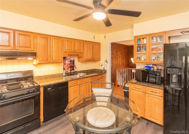 6 Reggie Drive, Wappingers Falls, NY 12590