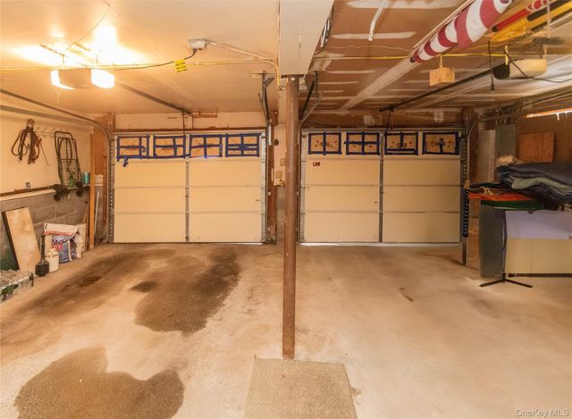 6 Reggie Drive, Wappingers Falls, NY 12590