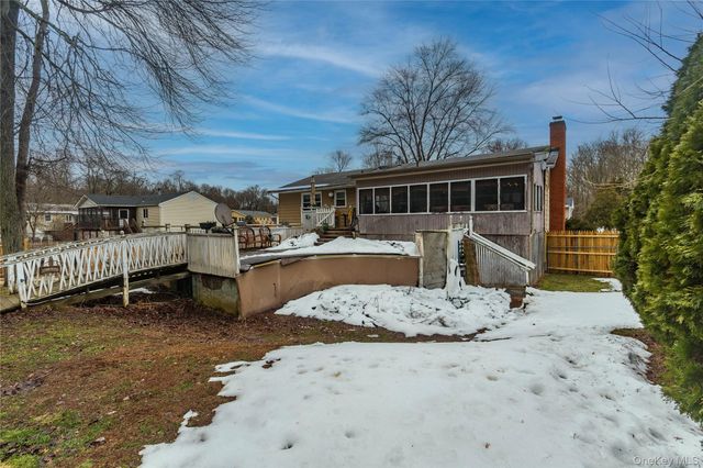 6 Reggie Drive, Wappingers Falls, NY 12590