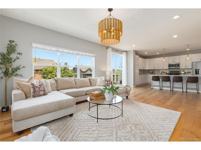 16683 Compass Way, Broomfield, CO 80023