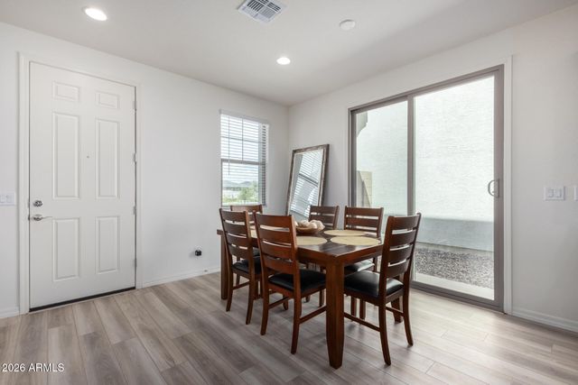 1280 W SPARROW Drive, San Tan Valley, AZ 85140