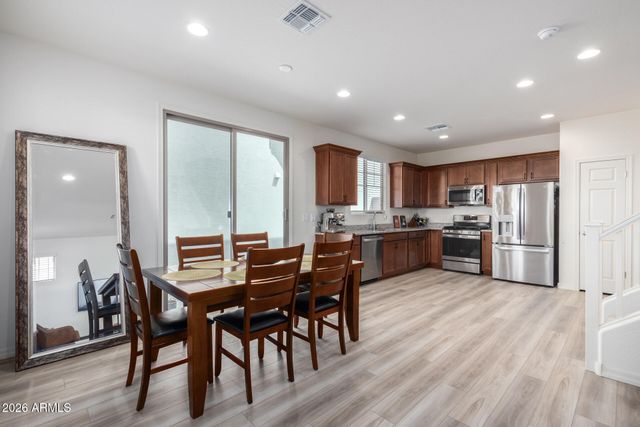 1280 W SPARROW Drive, San Tan Valley, AZ 85140