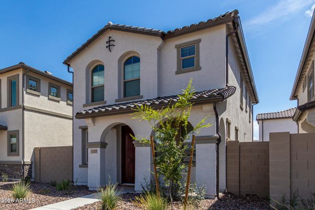 1280 W SPARROW Drive, San Tan Valley, AZ 85140