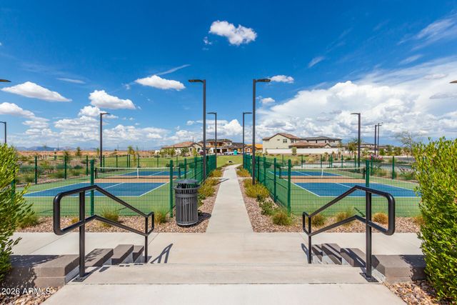 1280 W SPARROW Drive, San Tan Valley, AZ 85140