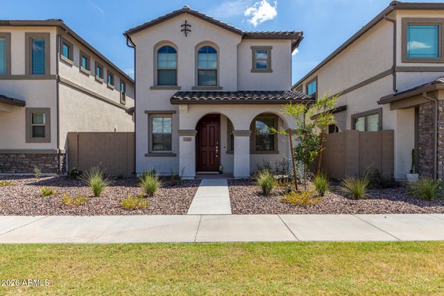 1280 W SPARROW Drive, San Tan Valley, AZ 85140