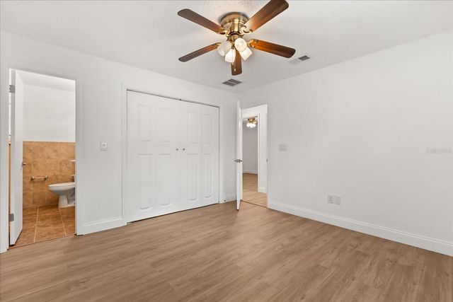 210 KENSINGTON AVENUE, Deland, FL 32724