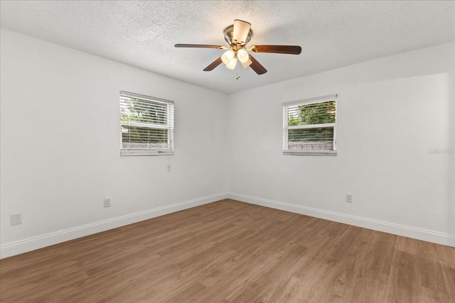 210 KENSINGTON AVENUE, Deland, FL 32724