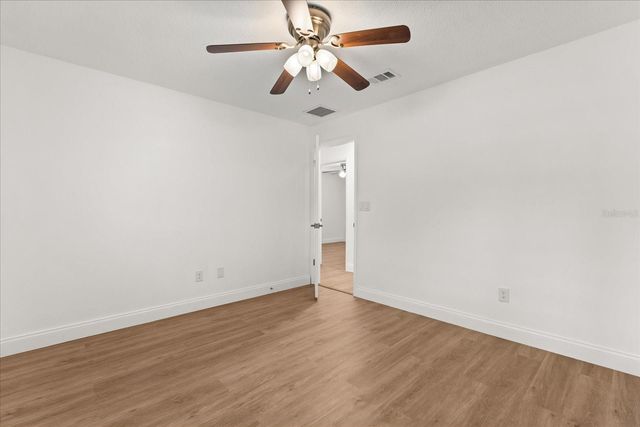 210 KENSINGTON AVENUE, Deland, FL 32724