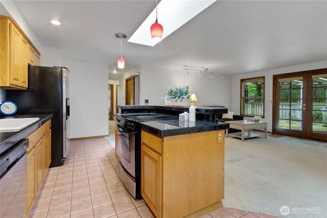 17532 SE 292nd Place, Kent, WA 98042