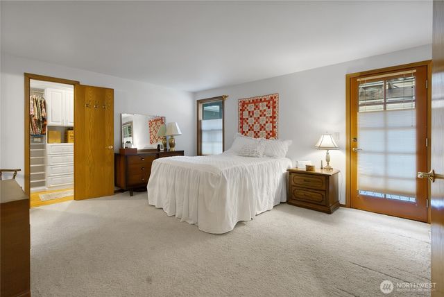 17532 SE 292nd Place, Kent, WA 98042
