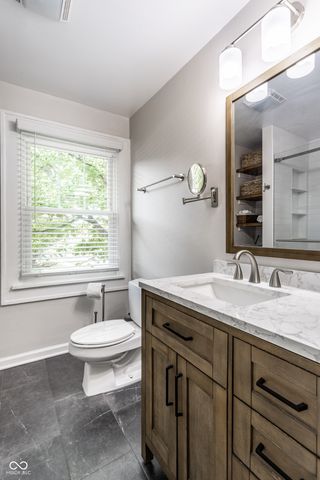 5269 Central Avenue, Indianapolis, IN 46220