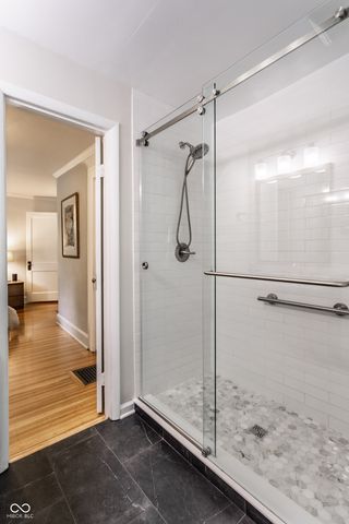 5269 Central Avenue, Indianapolis, IN 46220