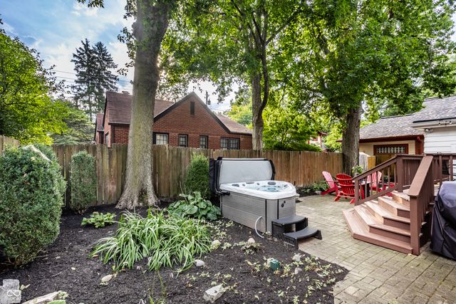 5269 Central Avenue, Indianapolis, IN 46220