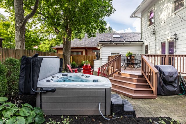 5269 Central Avenue, Indianapolis, IN 46220