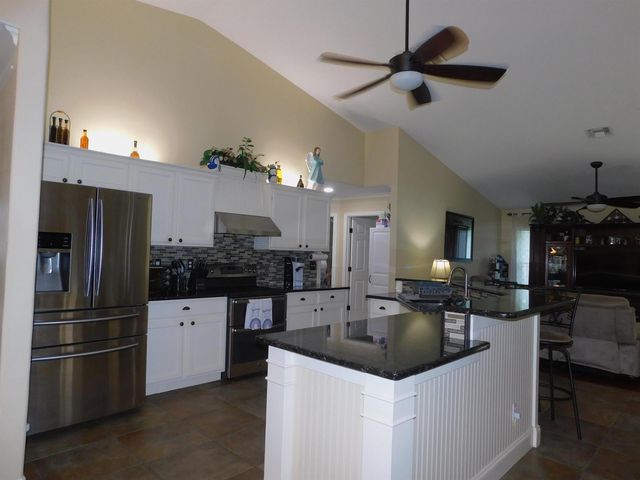 2409 SW Washington Street, Port St. Lucie, FL 34953