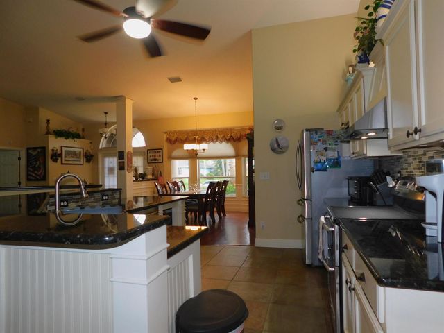 2409 SW Washington Street, Port St. Lucie, FL 34953
