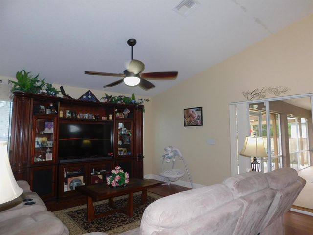 2409 SW Washington Street, Port St. Lucie, FL 34953
