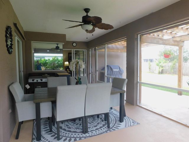 2409 SW Washington Street, Port St. Lucie, FL 34953